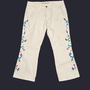 Joe Boxer Capris - Embroidered